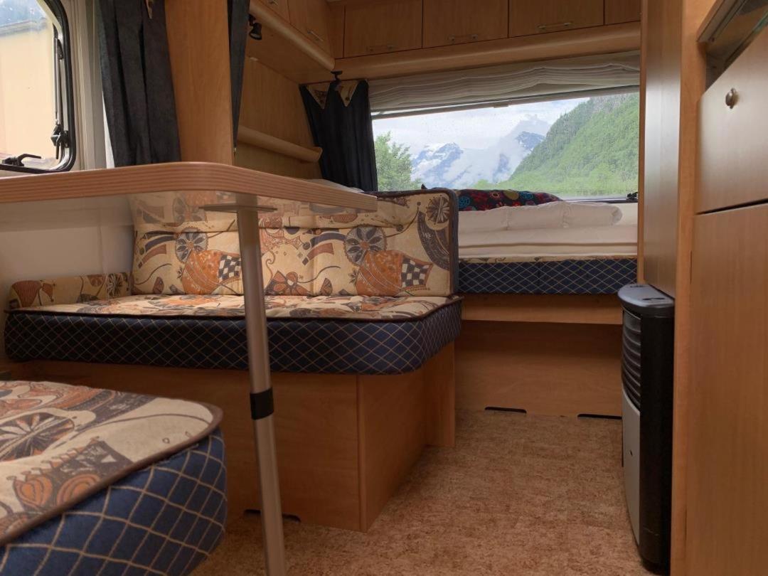 Revier Caravan-Ig Und Cool Hatzingen 外观 照片
